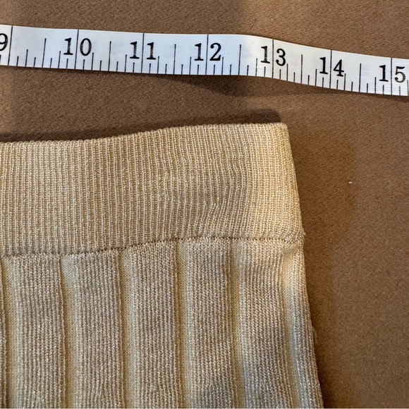 Michael Kors Metallic Ribbed Knit Skirt - Size Small - NWT - Picture 9 of 11